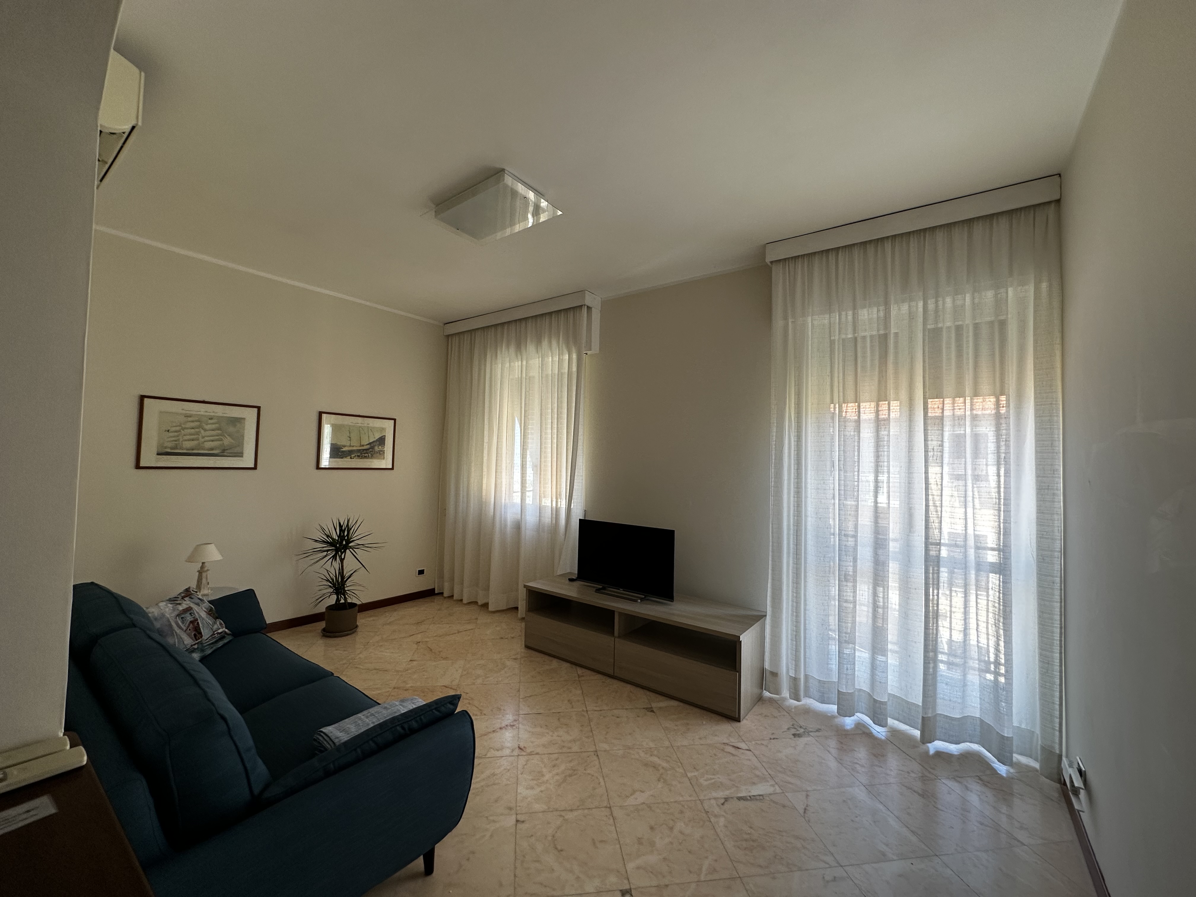 Apartment with 7 rooms for rent in Chiavari — photo 12