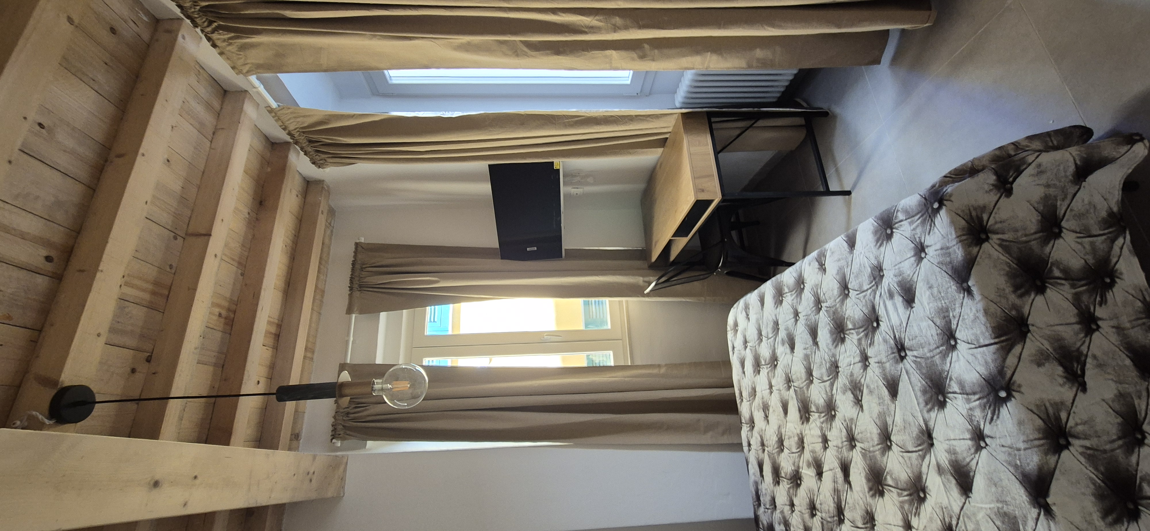 Apartment with 4 rooms for rent in Genova — photo 19