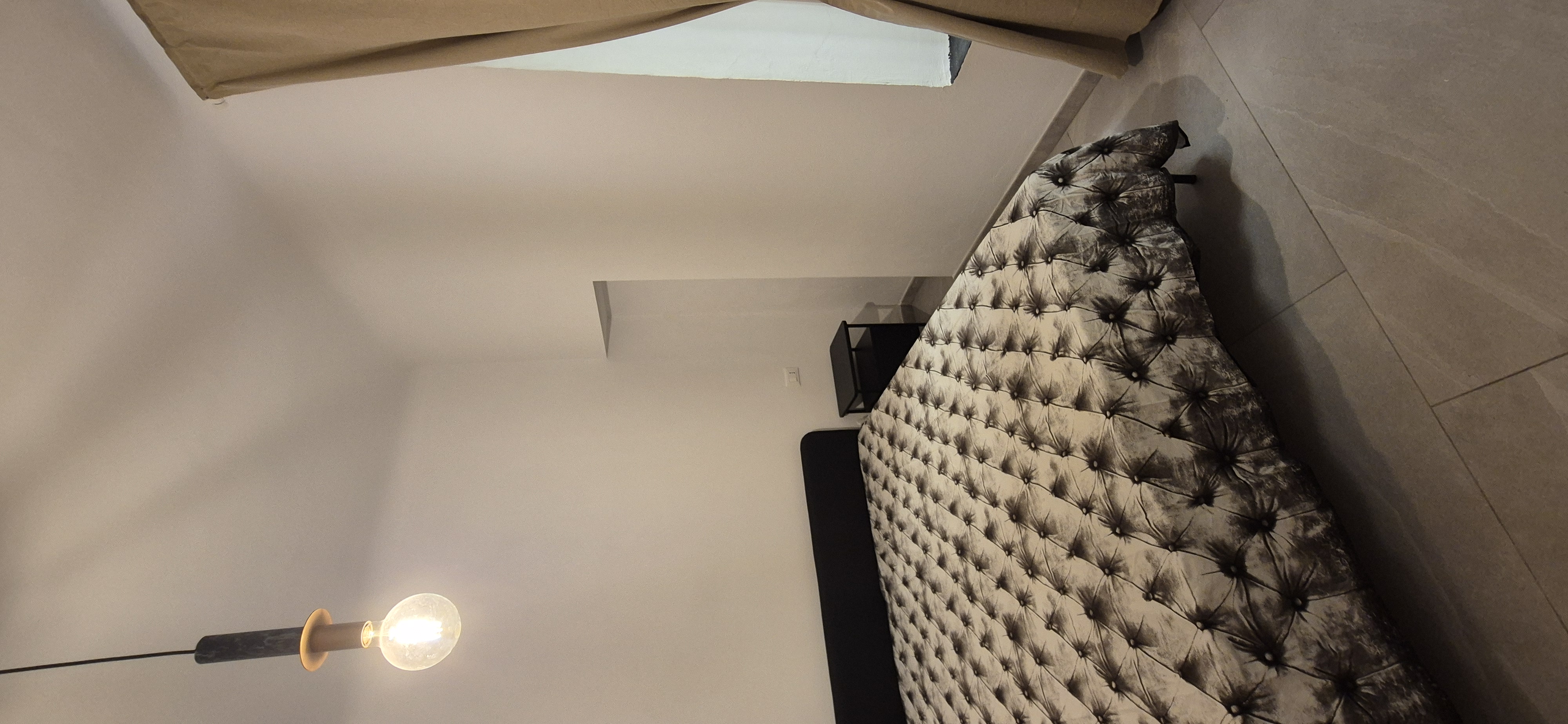Piso de 4 ambientes en alquiler en Genova — foto 3