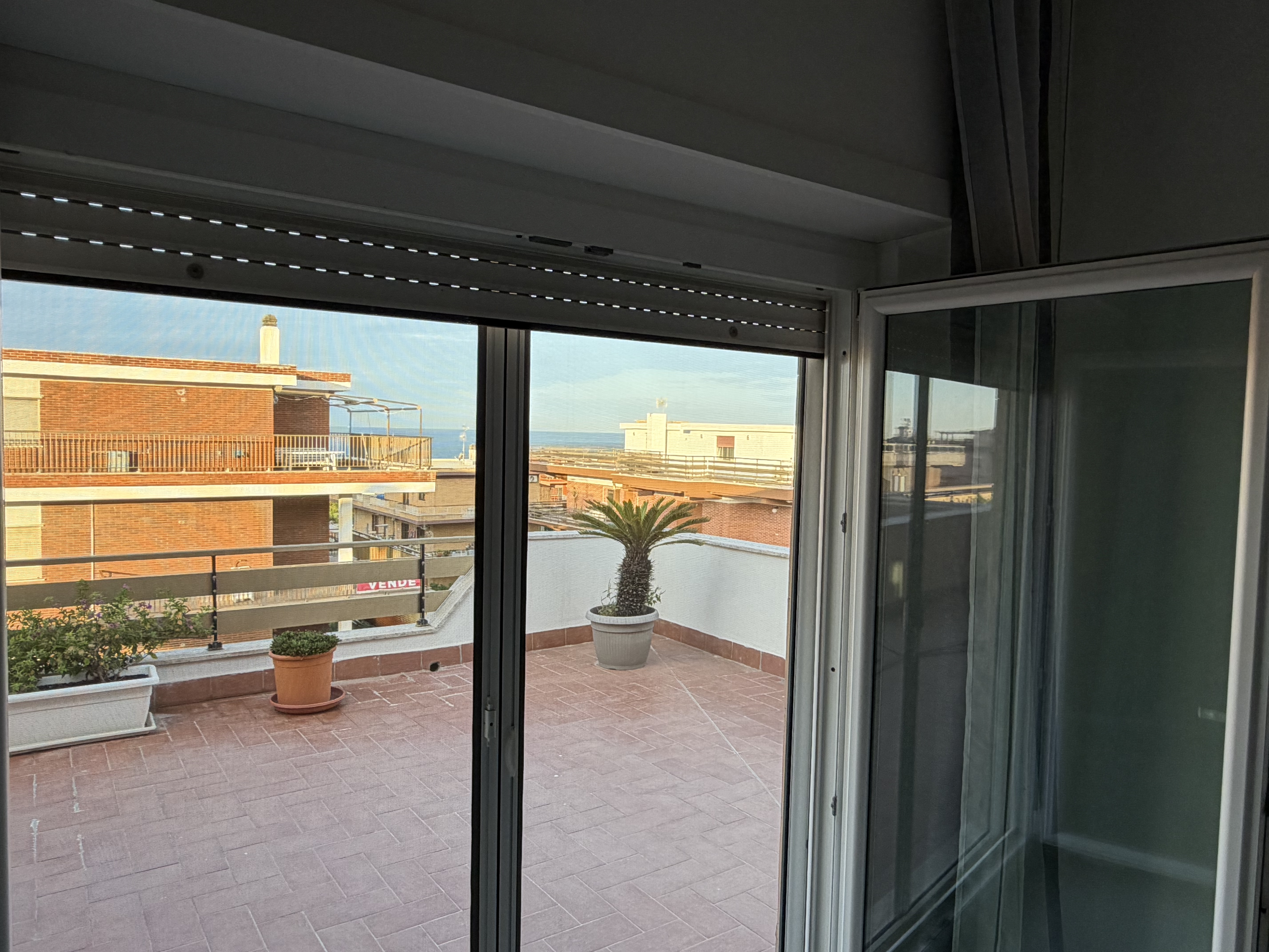 Attico 6 locali in affitto a Torvaianica — foto 3