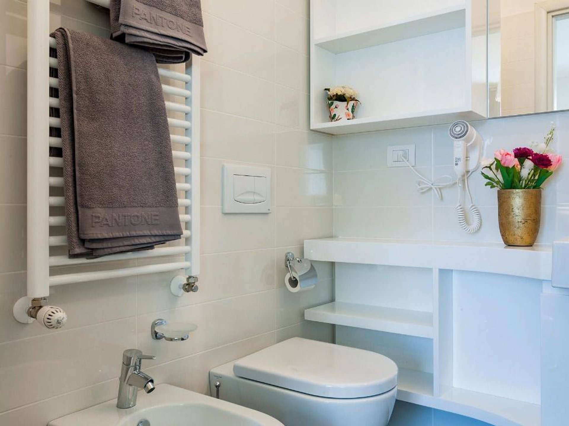 Piso de 1 ambiente en alquiler en Varese — foto 13