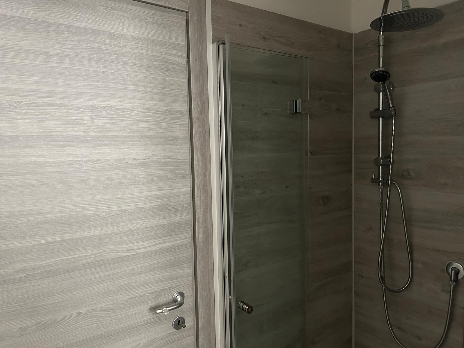 Piso de 2 ambientes en alquiler en Trieste — foto 7