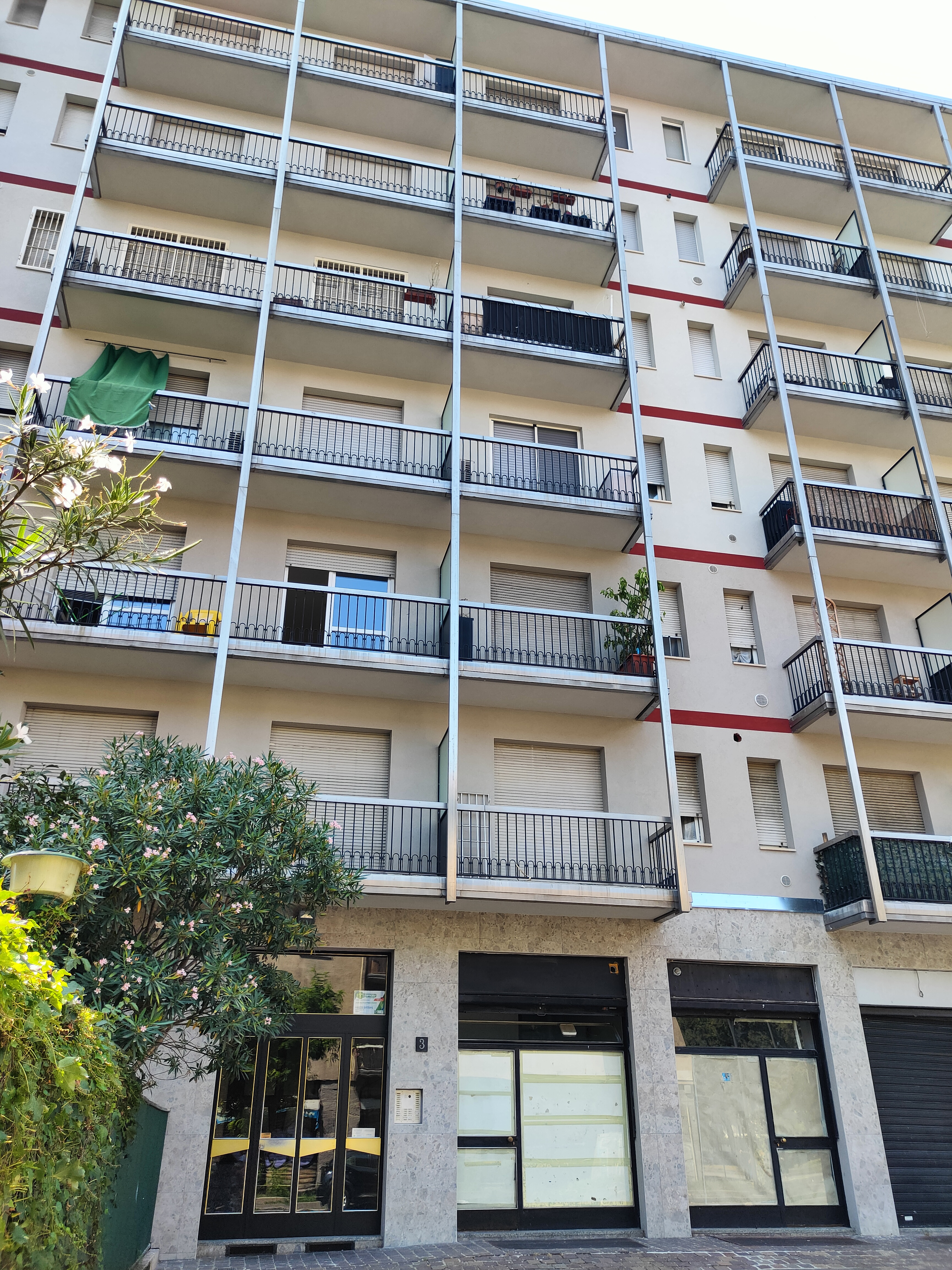 Habitación individual en alquiler en Milano — foto 8