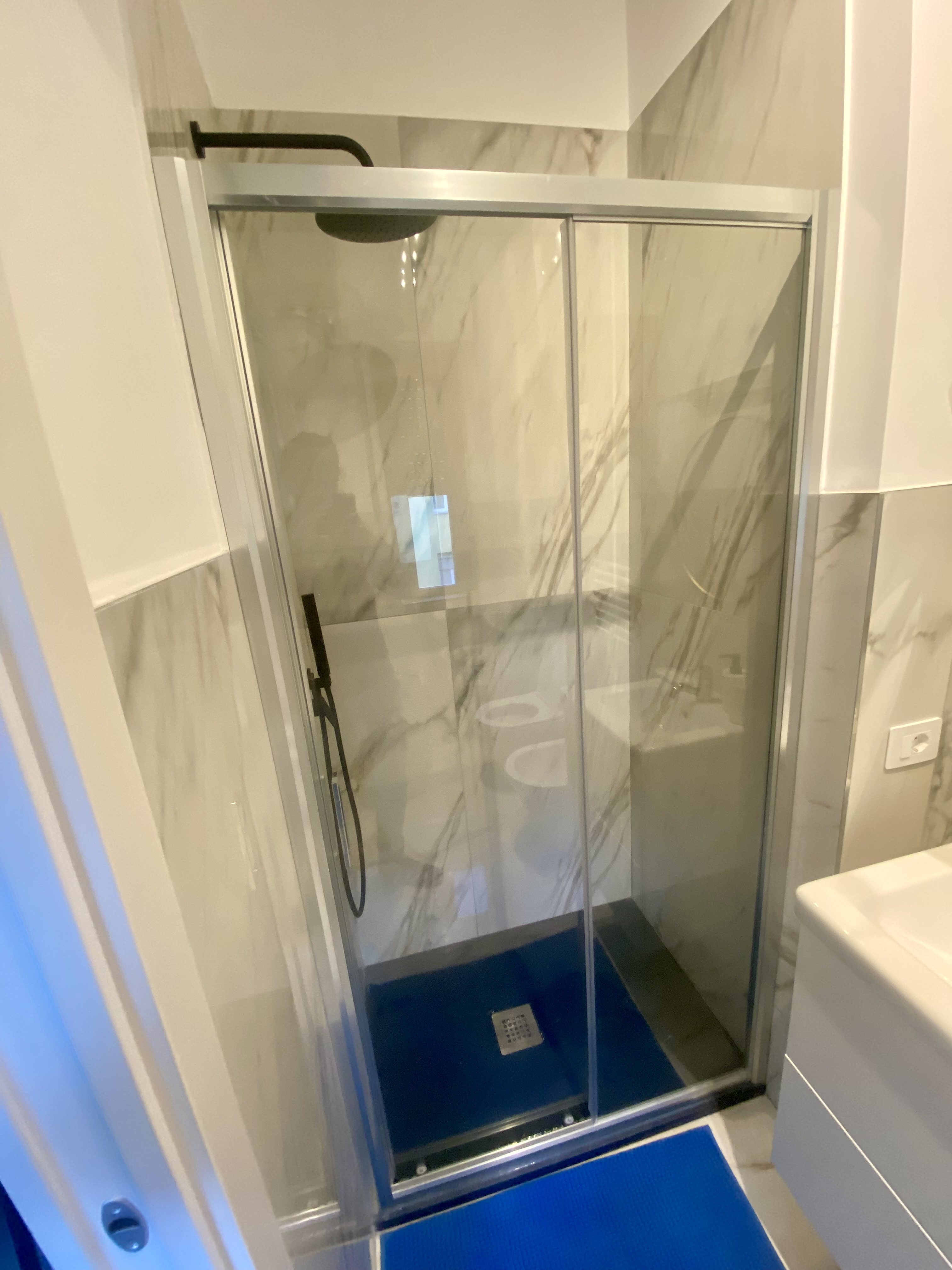 Double room for rent in Milano — photo 15